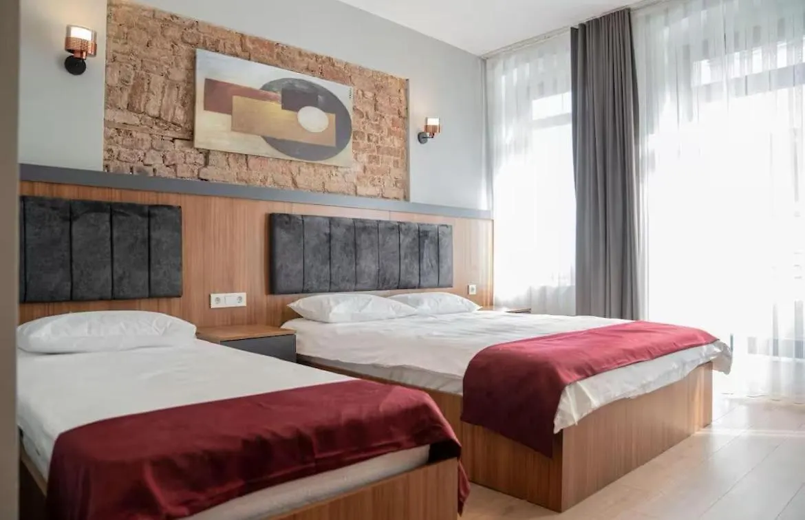 Apartament House With Balcony In Galata 2 Stambuł